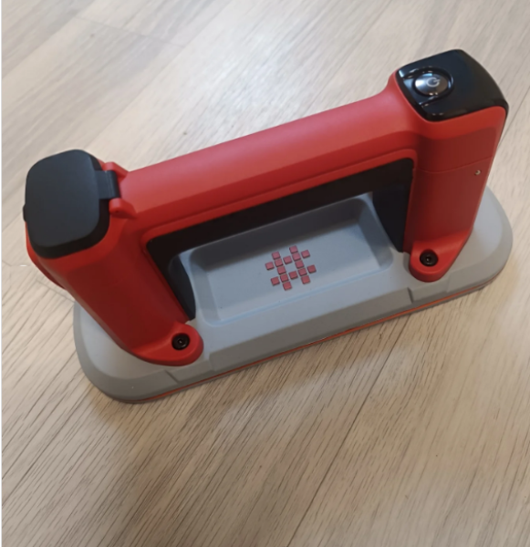 H9905f23062704b92818a60c0d0f0312bU